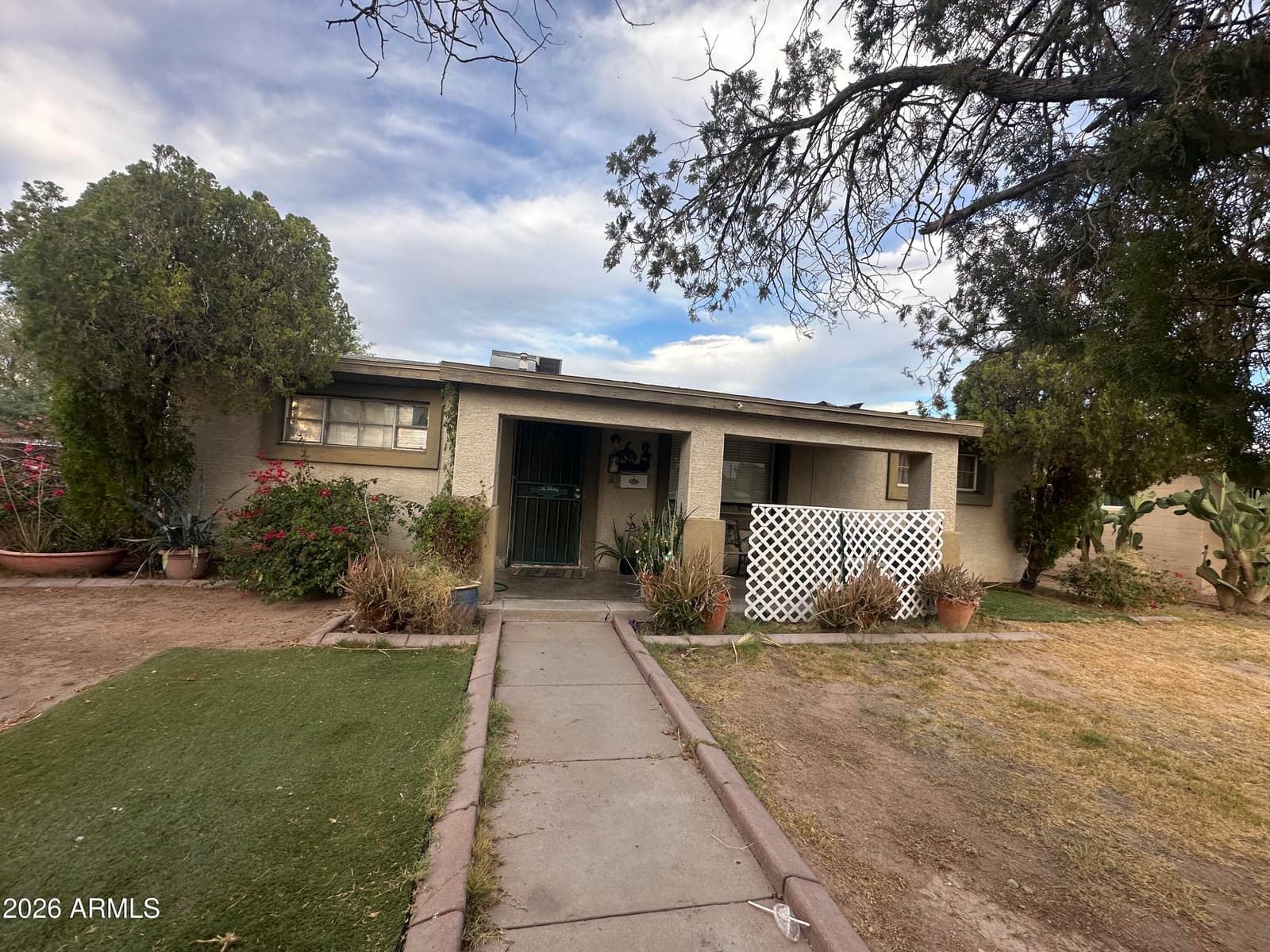 1419 N 28TH Place, Phoenix, AZ 85008 — photo 10 of 26