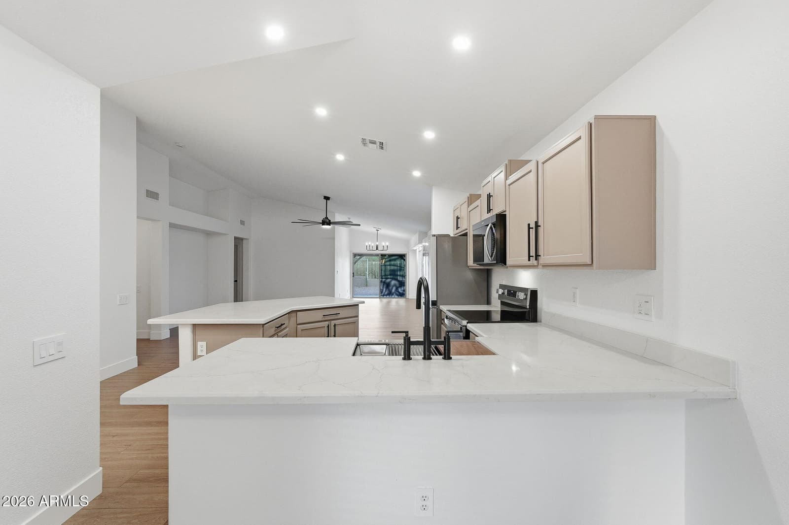 2409 N ADAIR, Mesa, AZ 85207 — photo 16 of 63