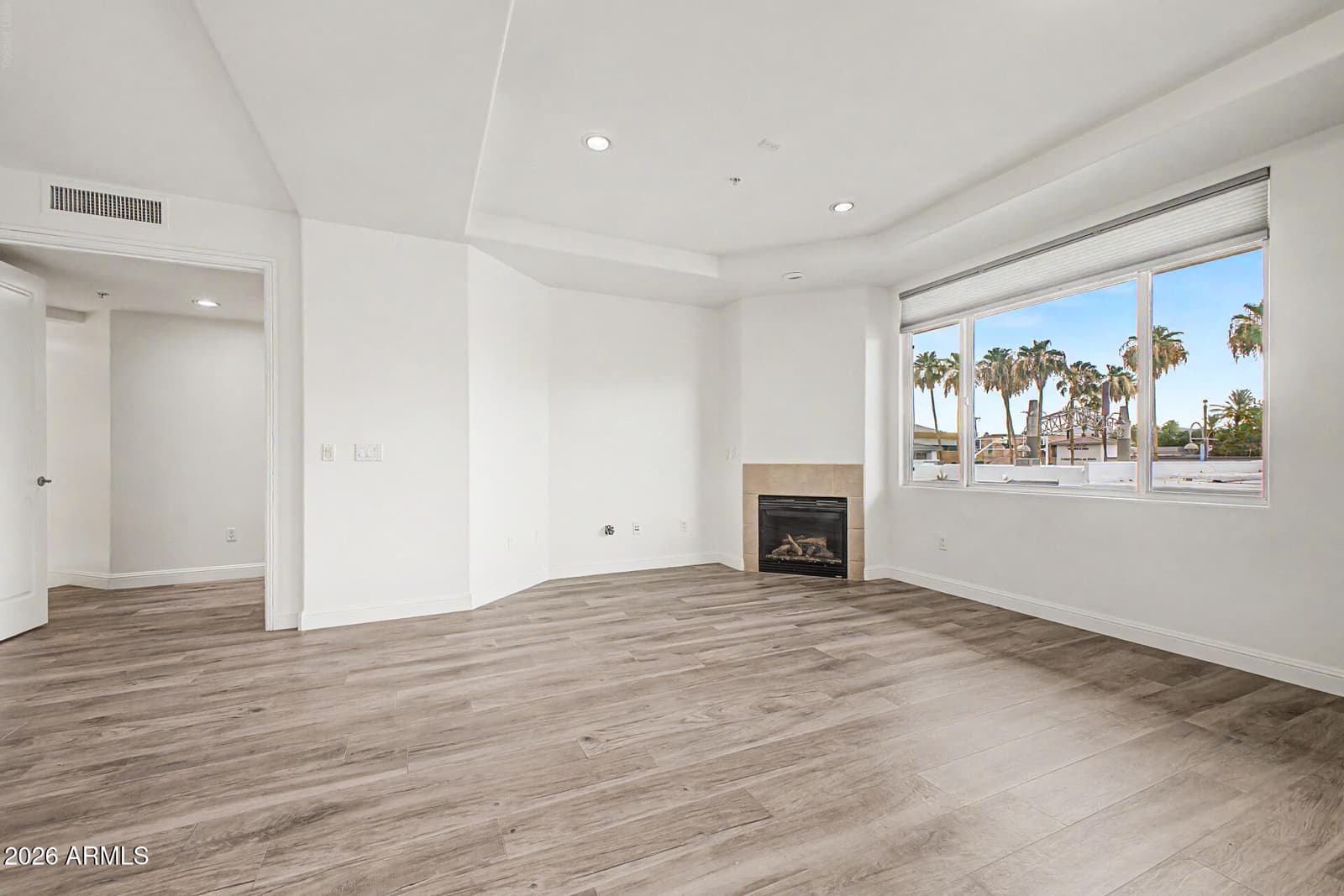 3801 N GOLDWATER Boulevard 204, Scottsdale, AZ 85251 — photo 1 of 33