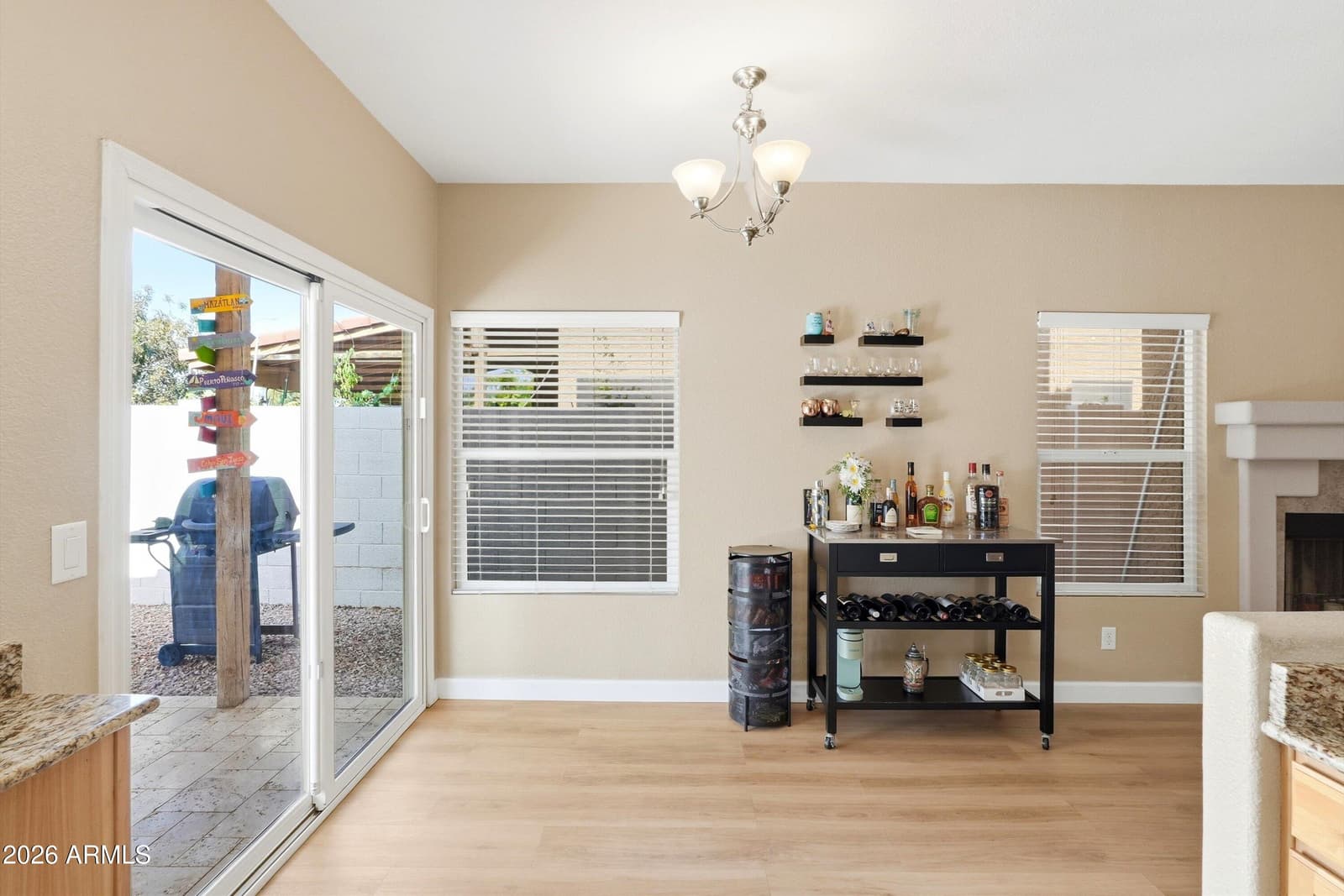 4578 W SHANNON Street, Chandler, AZ 85226 — photo 10 of 27