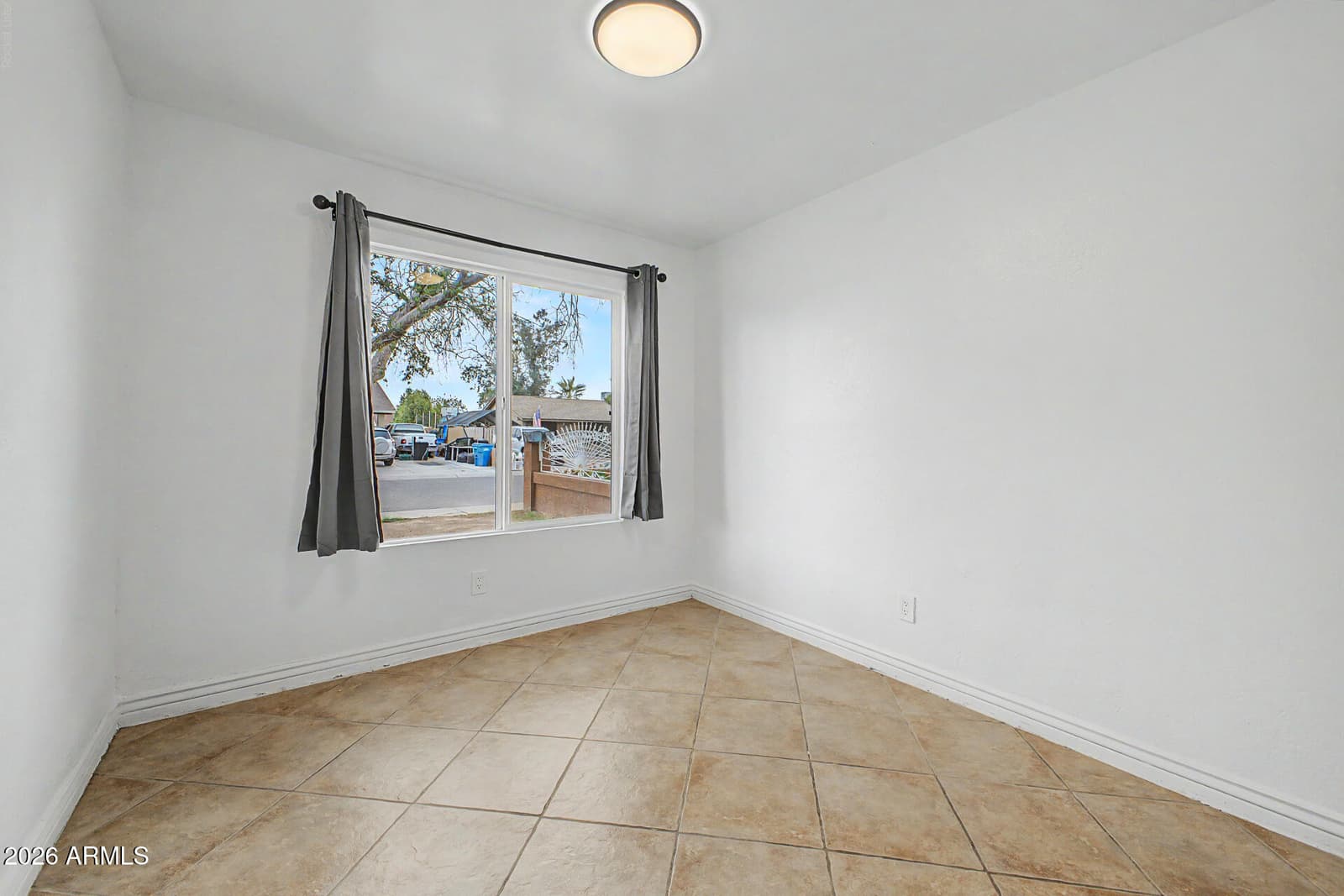 6920 W FILLMORE Street, Phoenix, AZ 85043 — photo 16 of 21