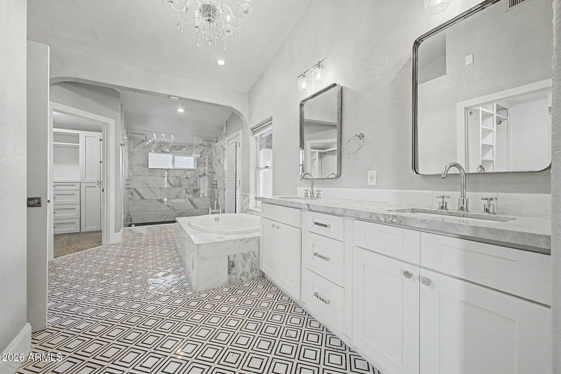 426 E HORSESHOE Avenue, Gilbert, AZ 85296 — photo 14 of 52