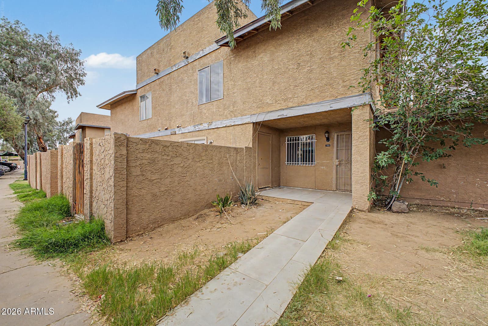 6902 W DEVONSHIRE Avenue 1281, Phoenix, AZ 85033 — photo 1 of 35