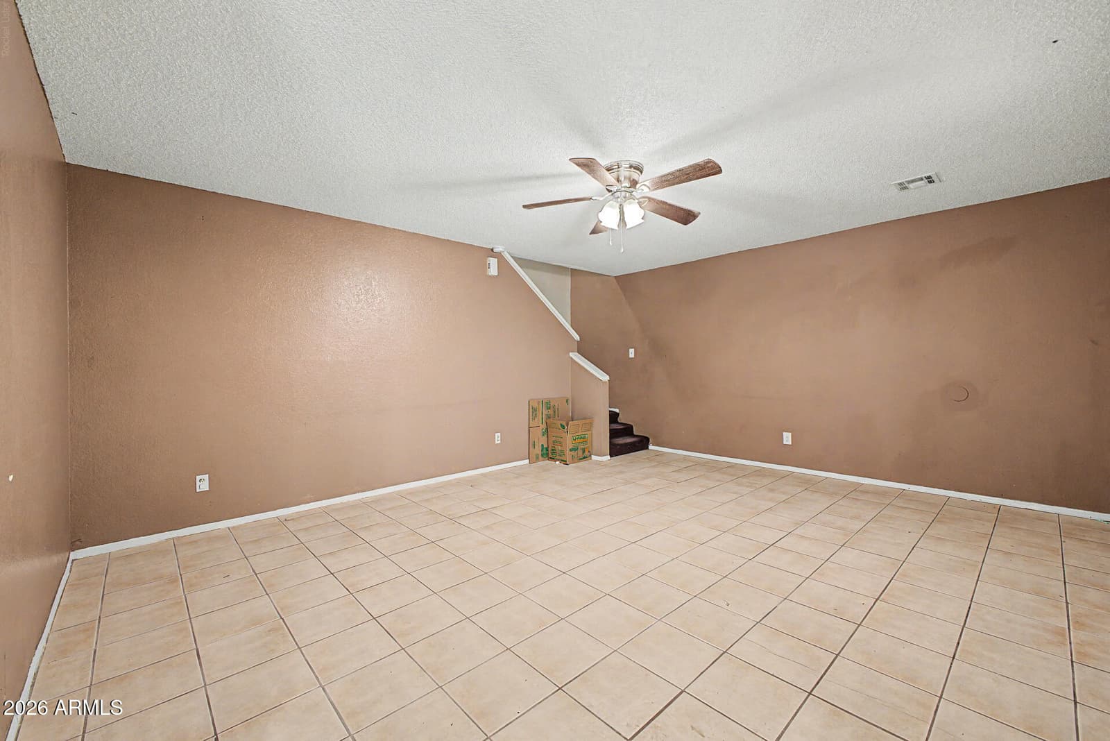6902 W DEVONSHIRE Avenue 1281, Phoenix, AZ 85033 — photo 8 of 35