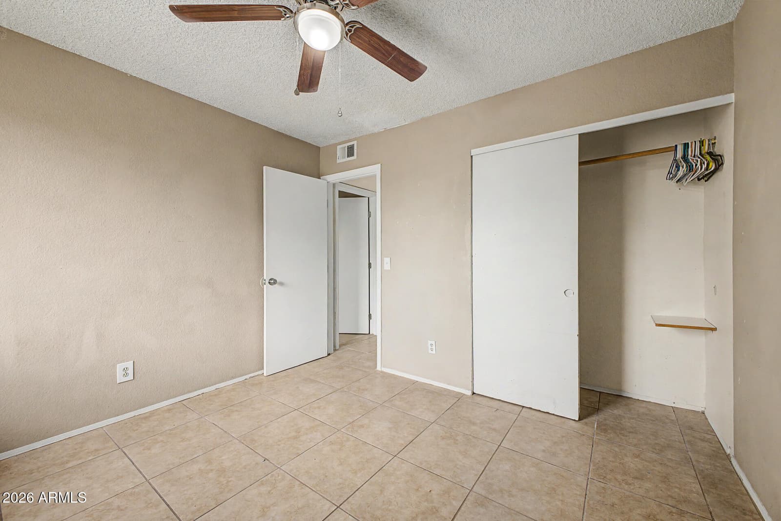 6902 W DEVONSHIRE Avenue 1281, Phoenix, AZ 85033 — photo 21 of 35