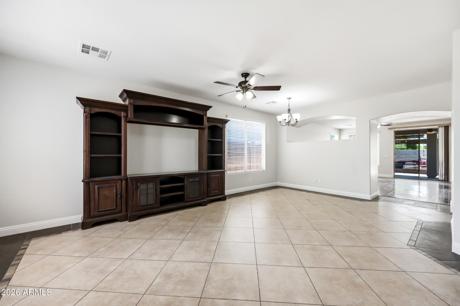 34634 N APPALOOSA Way, San Tan Valley, AZ 85144 — photo 10 of 29