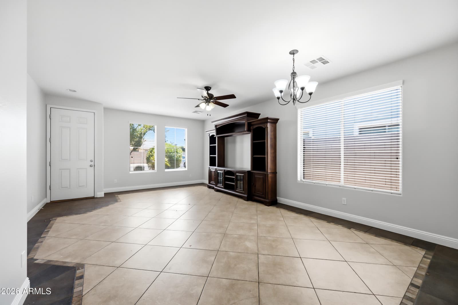 34634 N APPALOOSA Way, San Tan Valley, AZ 85144 — photo 11 of 29