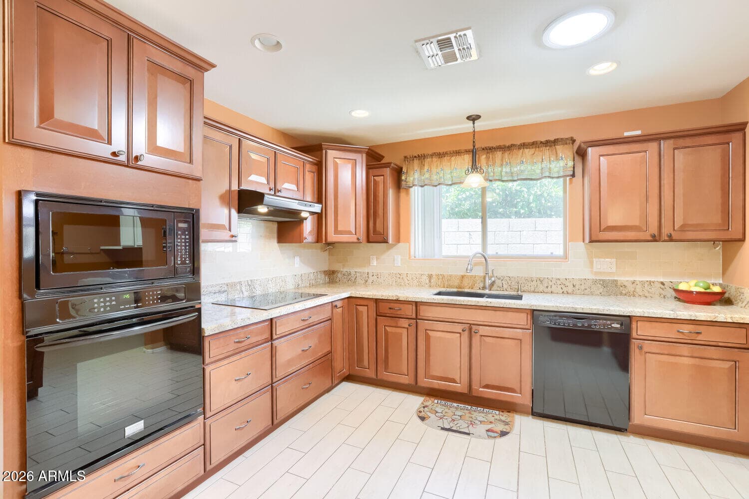 17744 N FIESTA Drive, Surprise, AZ 85374 — photo 12 of 27