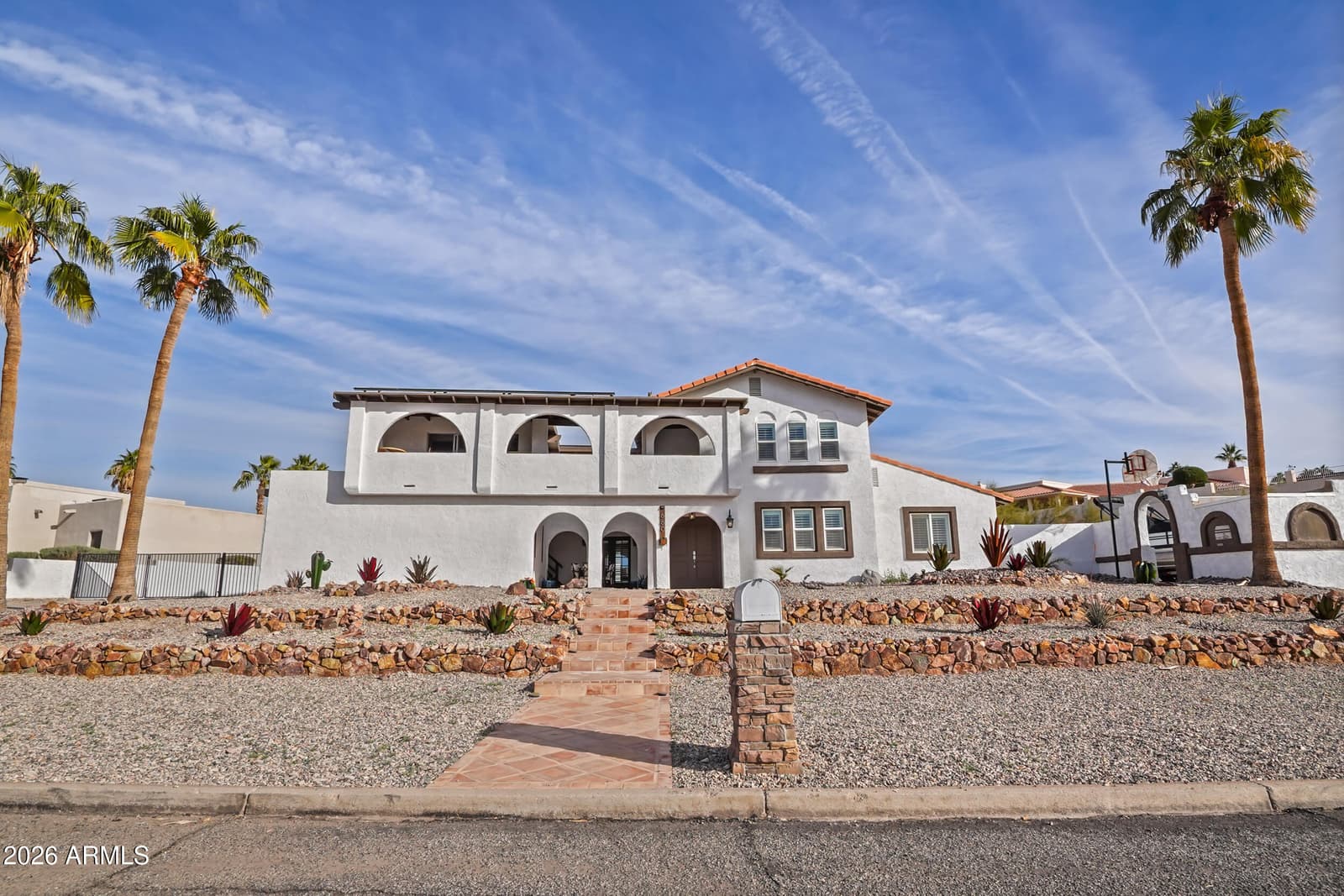 660 HAGEN Drive, Lake Havasu City, AZ 86406 — photo 1 of 70