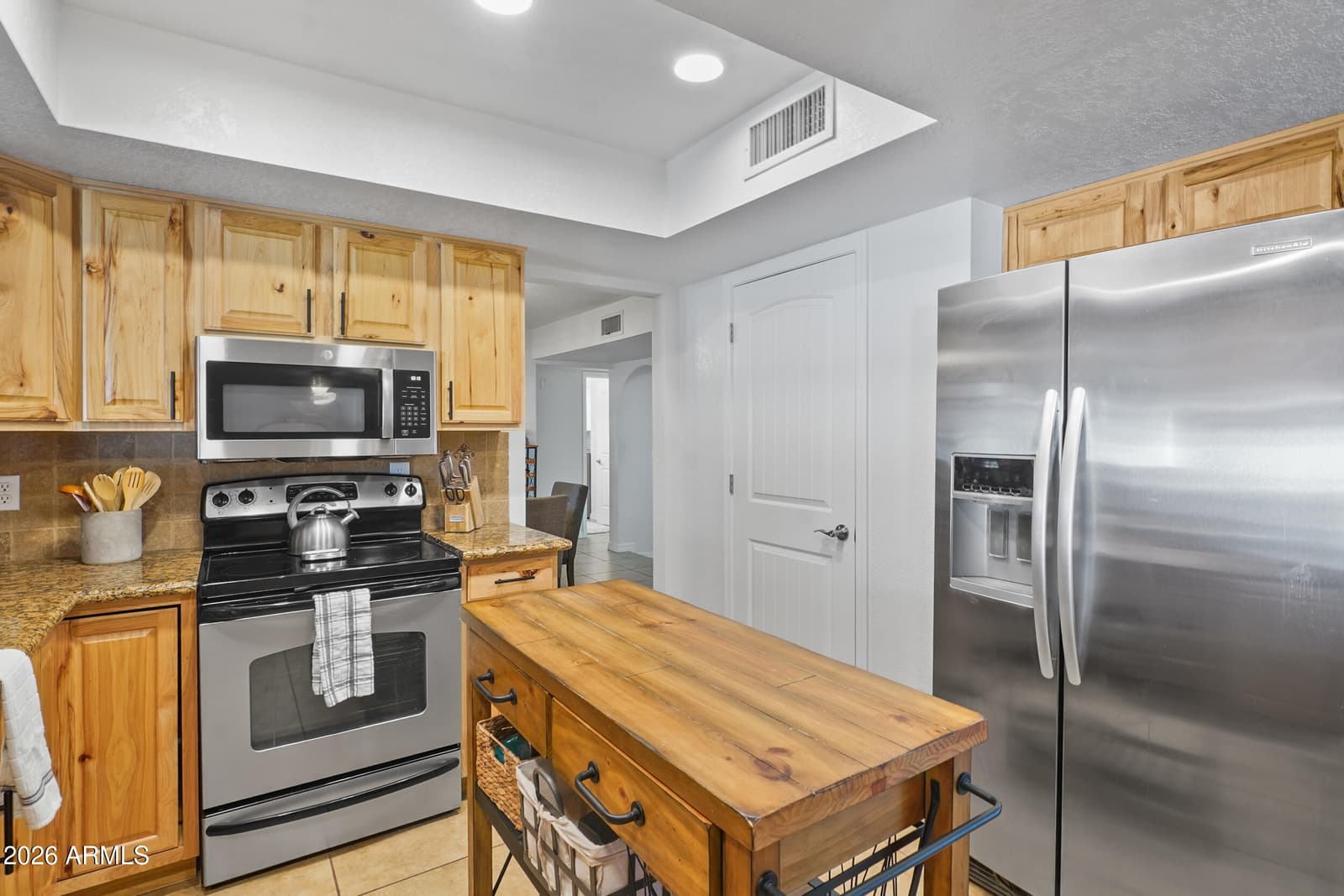 660 HAGEN Drive, Lake Havasu City, AZ 86406 — photo 12 of 70