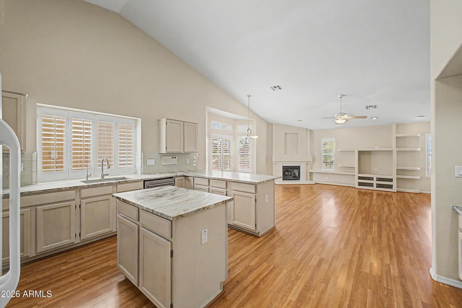 8462 W MCRAE Way, Peoria, AZ 85382 — photo 19 of 39