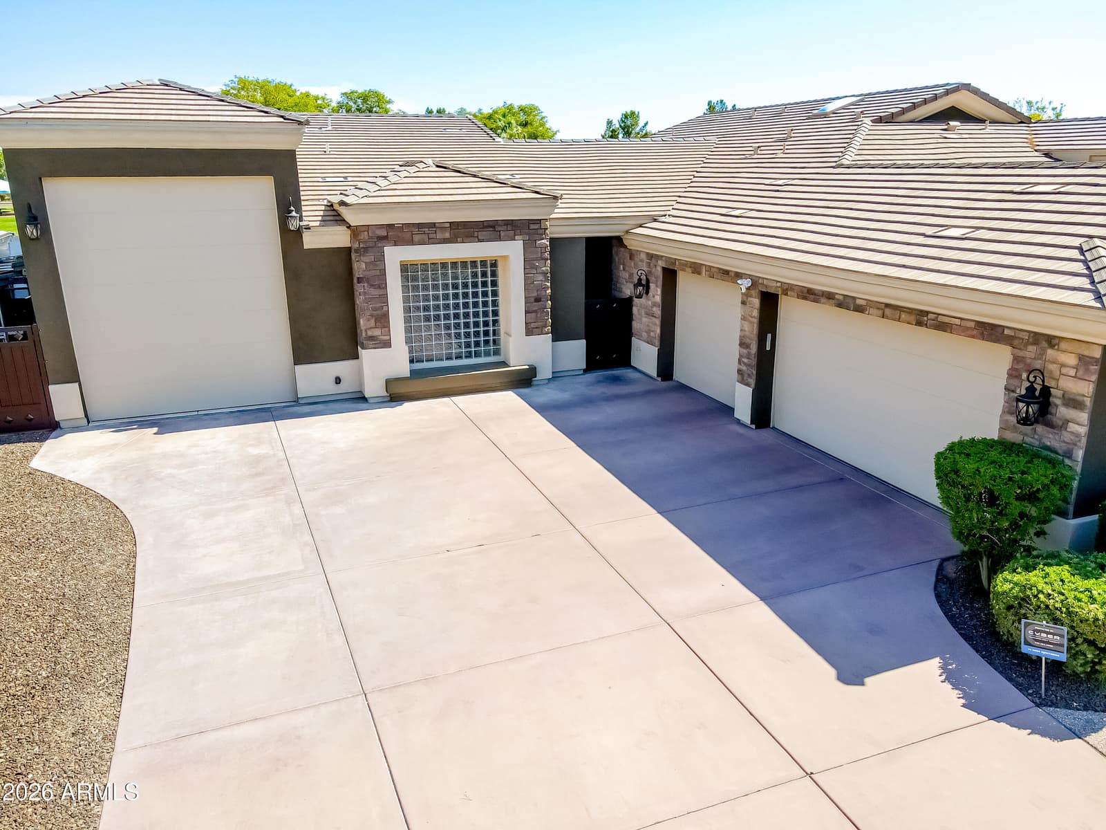 7547 W LIBBY Street, Glendale, AZ 85308 — photo 11 of 69