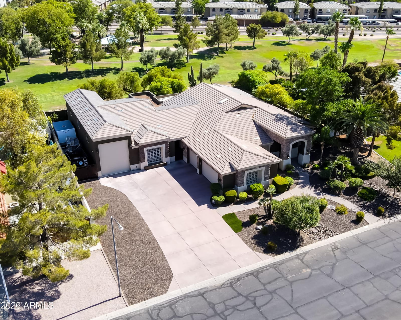 7547 W LIBBY Street, Glendale, AZ 85308 — photo 12 of 69
