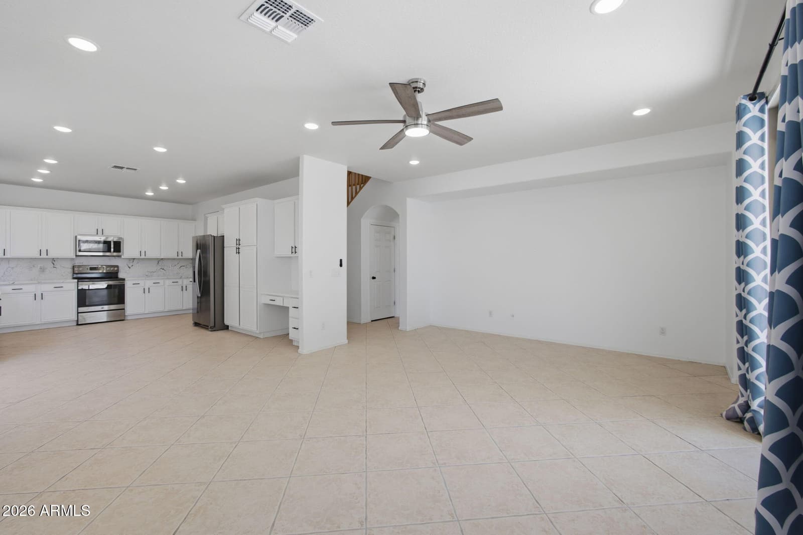 39727 N WISDOM Way, Anthem, AZ 85086 — photo 13 of 60