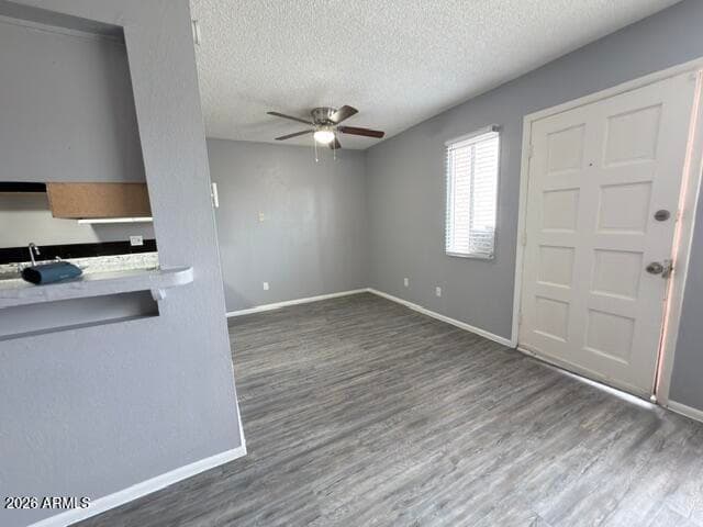 3326 W LAS PALMARITAS Drive, Phoenix, AZ 85051 — photo 3 of 27