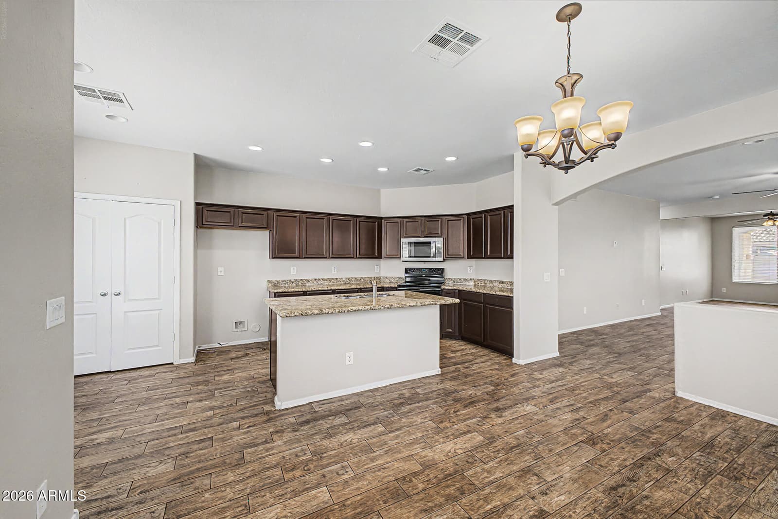 2318 S 100TH Lane, Tolleson, AZ 85353 — photo 13 of 48
