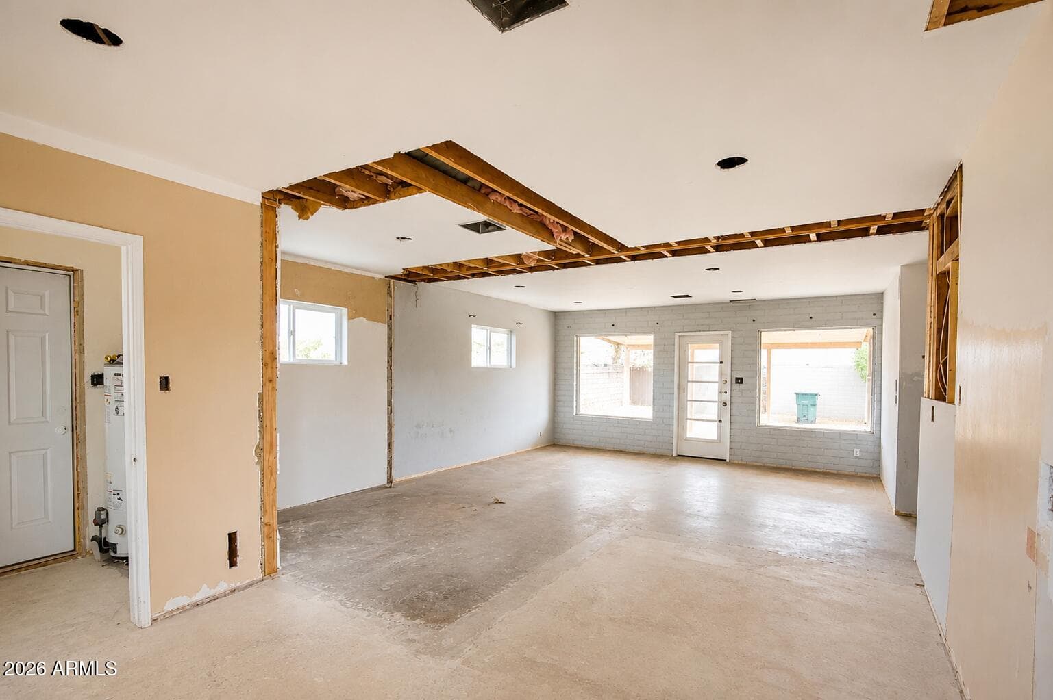 4529 N 9th Avenue, Phoenix, AZ 85013 — photo 8 of 16