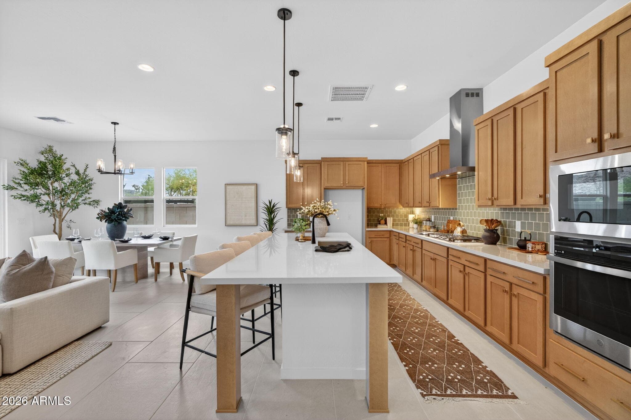 3651 E CONSTANCE Way, Phoenix, AZ 85042 — photo 11 of 33
