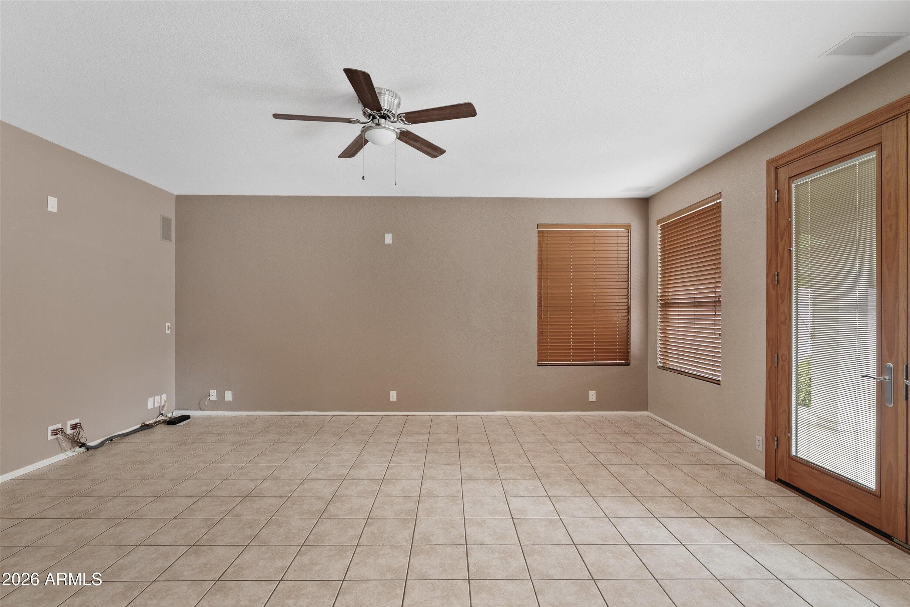 1048 W ELGIN Street, Chandler, AZ 85224 — photo 20 of 38