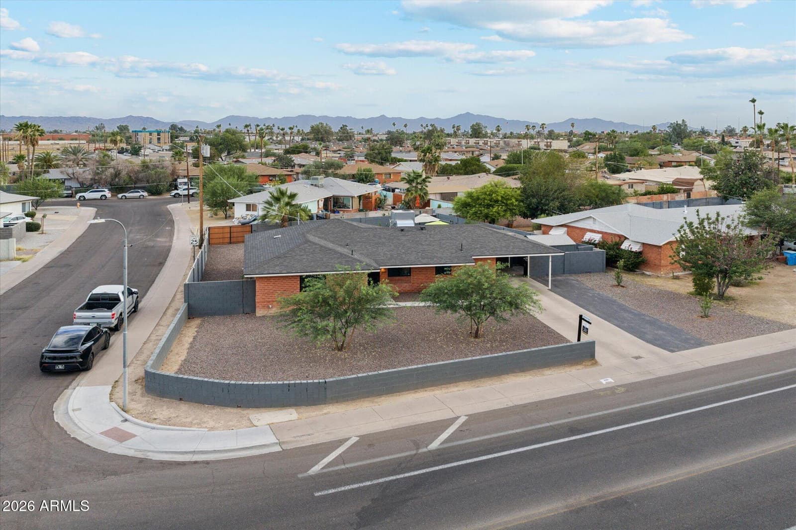 2011 W CAMPBELL Avenue, Phoenix, AZ 85015 — photo 35 of 52