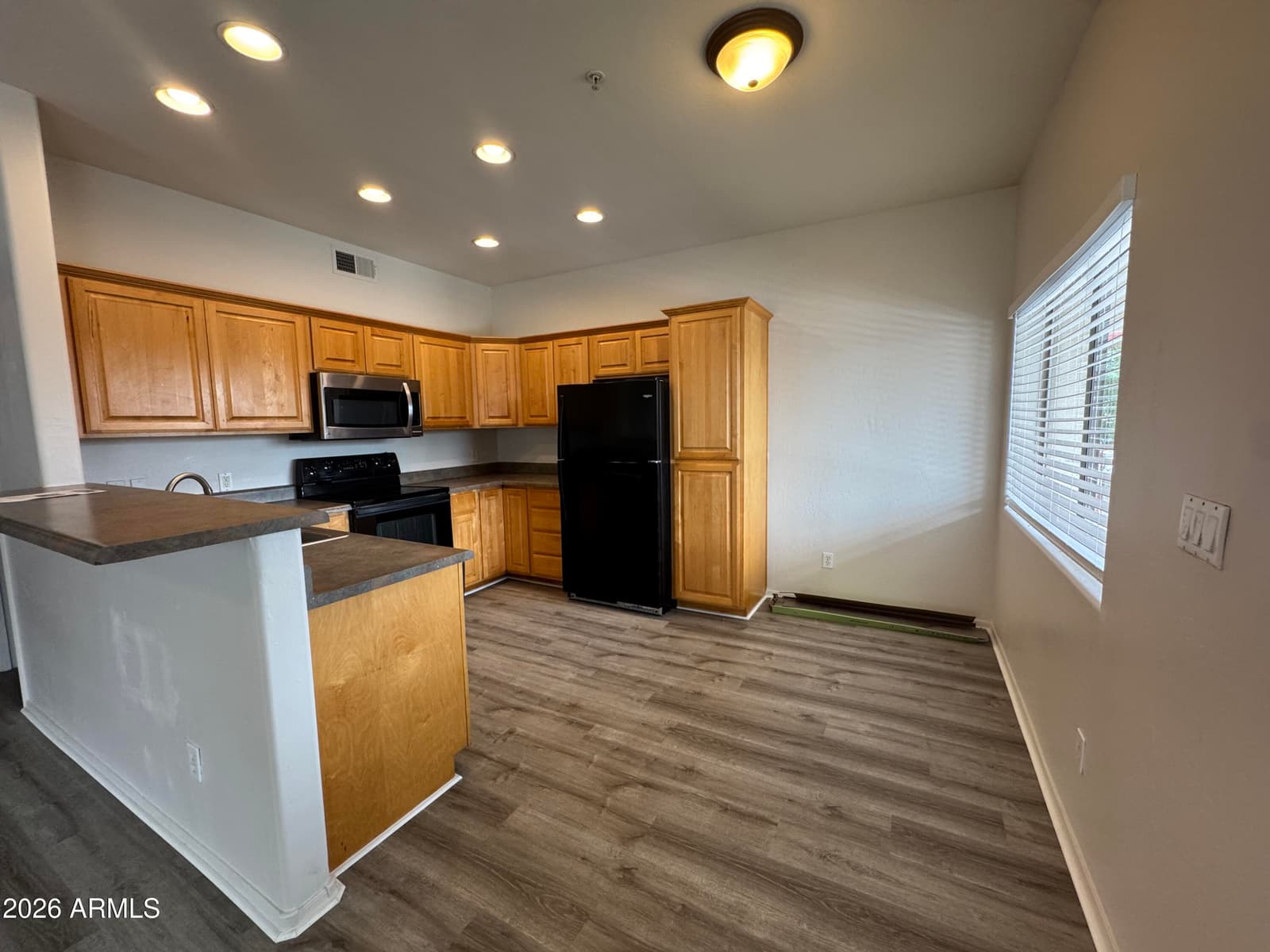 510 W University Drive 208, Tempe, AZ 85281 — photo 2 of 14