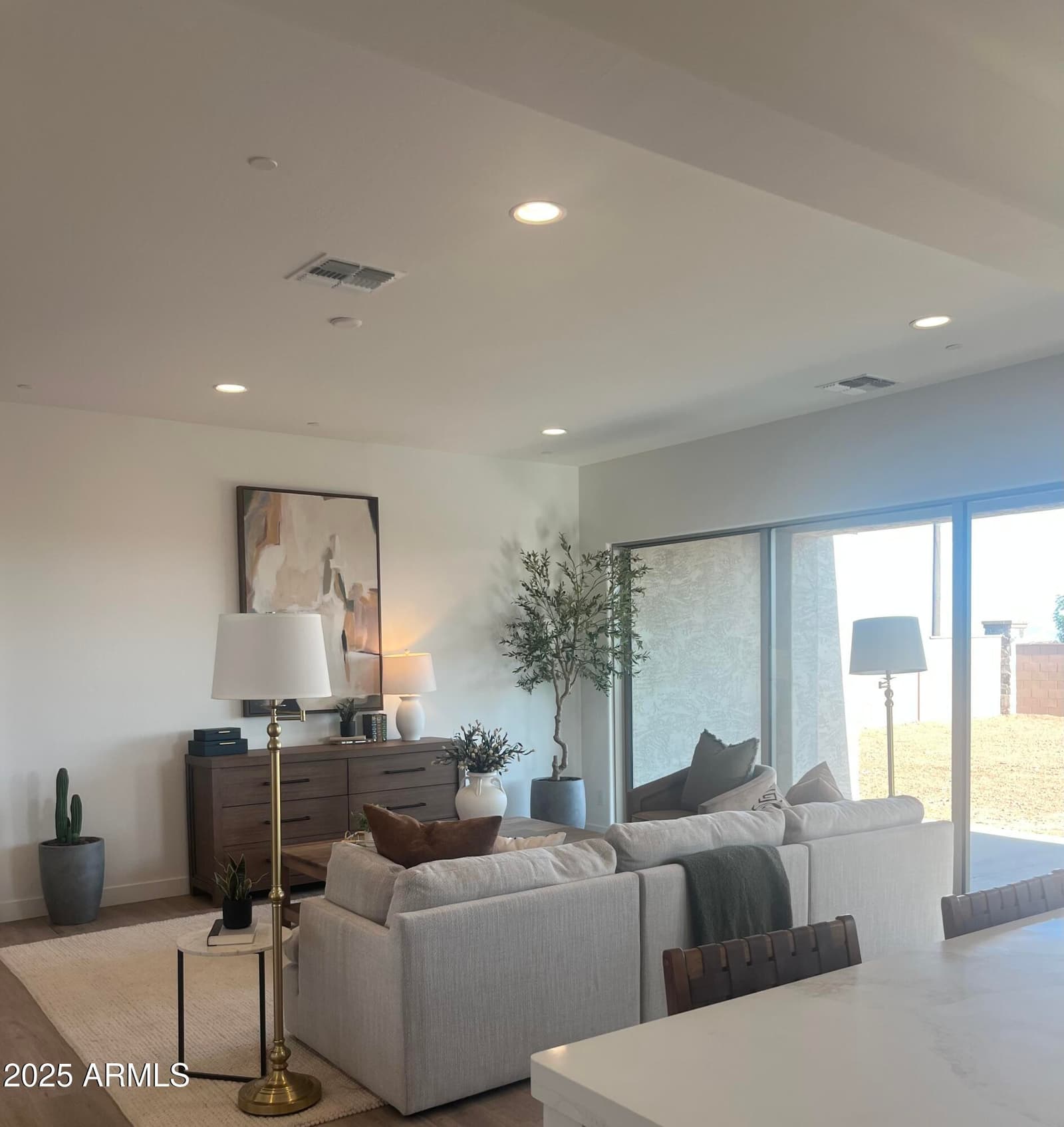 6880 S CROSSCREEK Drive, Chandler, AZ 85249 — photo 5 of 17