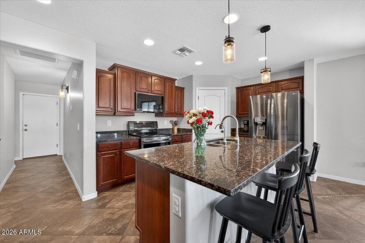 859 W DESERT SEASONS Drive, San Tan Valley, AZ 85143 — photo 9 of 31