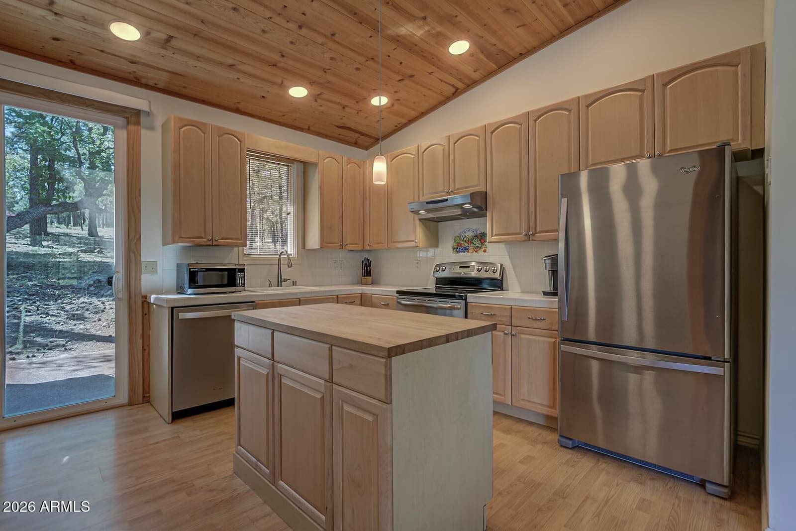 3215 Hopi Drive, Happy Jack, AZ 86024 — photo 11 of 33