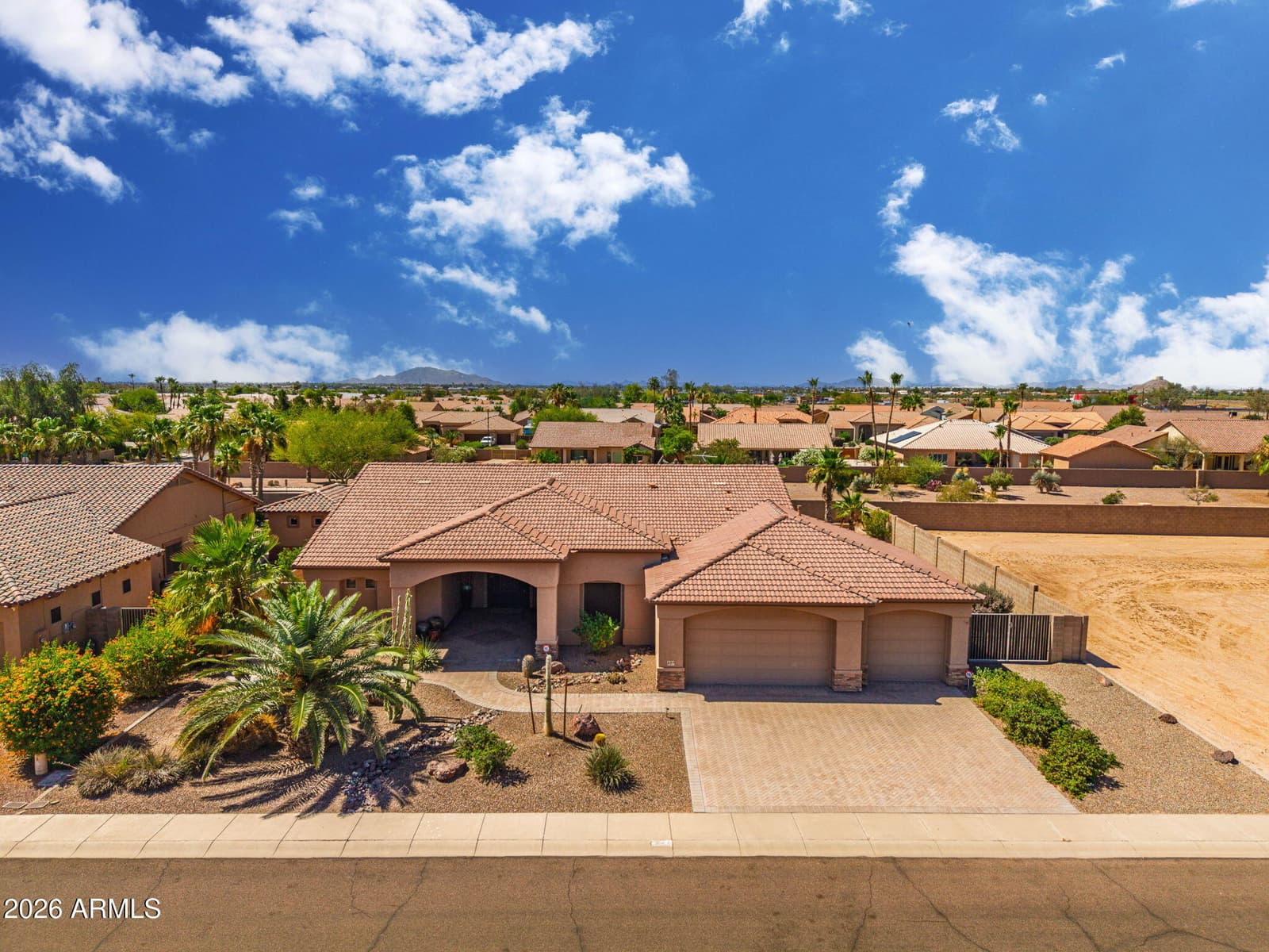 227 W AUBURN SKY Court, Casa Grande, AZ 85122 — photo 5 of 53