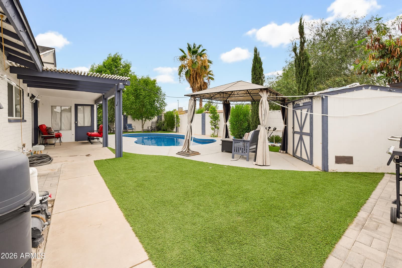6732 W MEDLOCK Drive, Glendale, AZ 85303 — photo 3 of 62