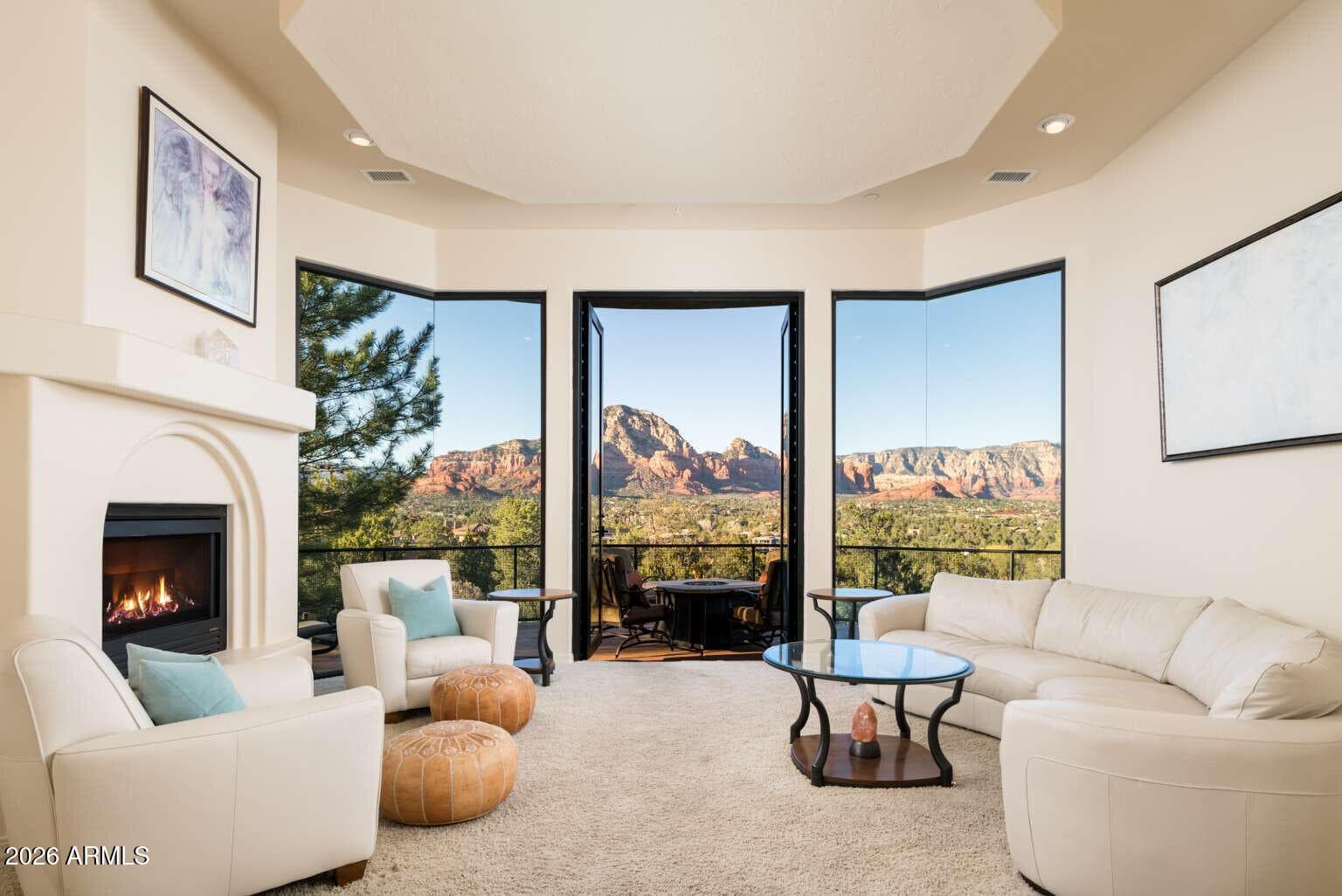 180 CALLE DEL VIENTO, Sedona, AZ 86336 — photo 4 of 33
