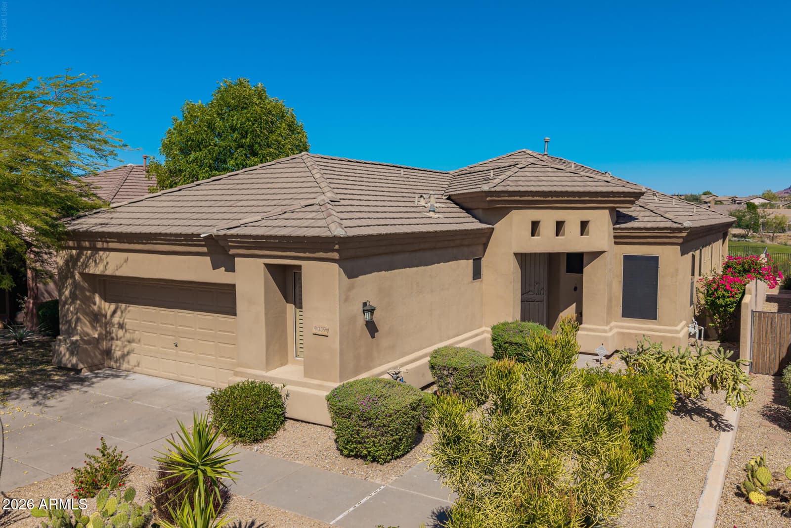 9039 N BROKEN BOW, Fountain Hills, AZ 85268