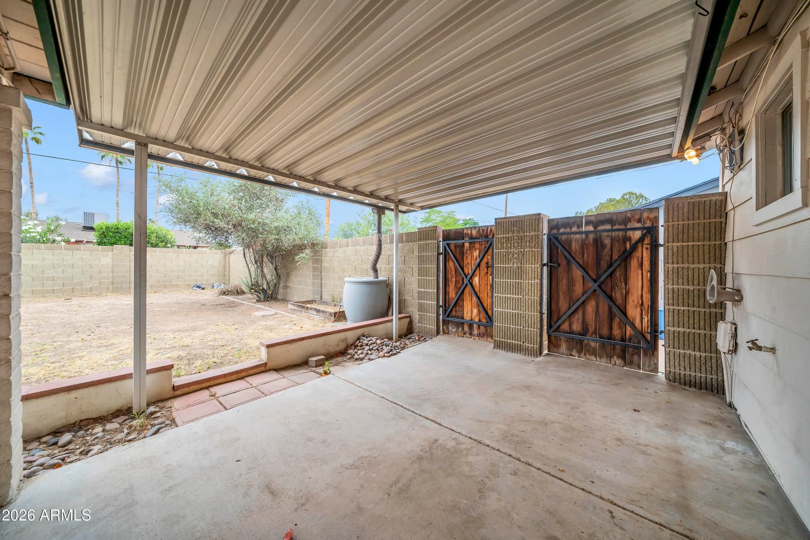 3472 E SHARON Drive, Phoenix, AZ 85032 — photo 28 of 32