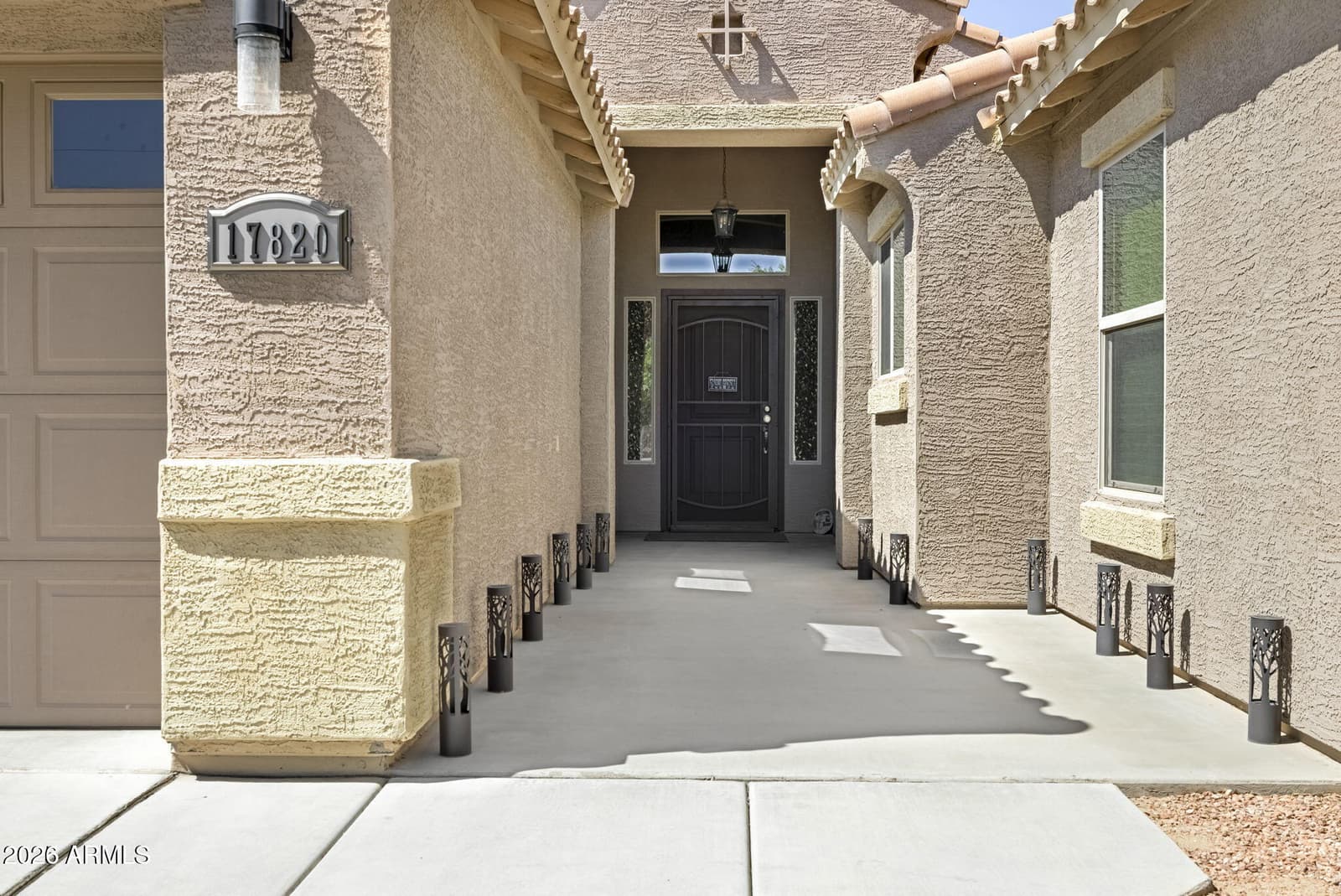 17820 W CHARTER OAK Road, Surprise, AZ 85388 — photo 2 of 24