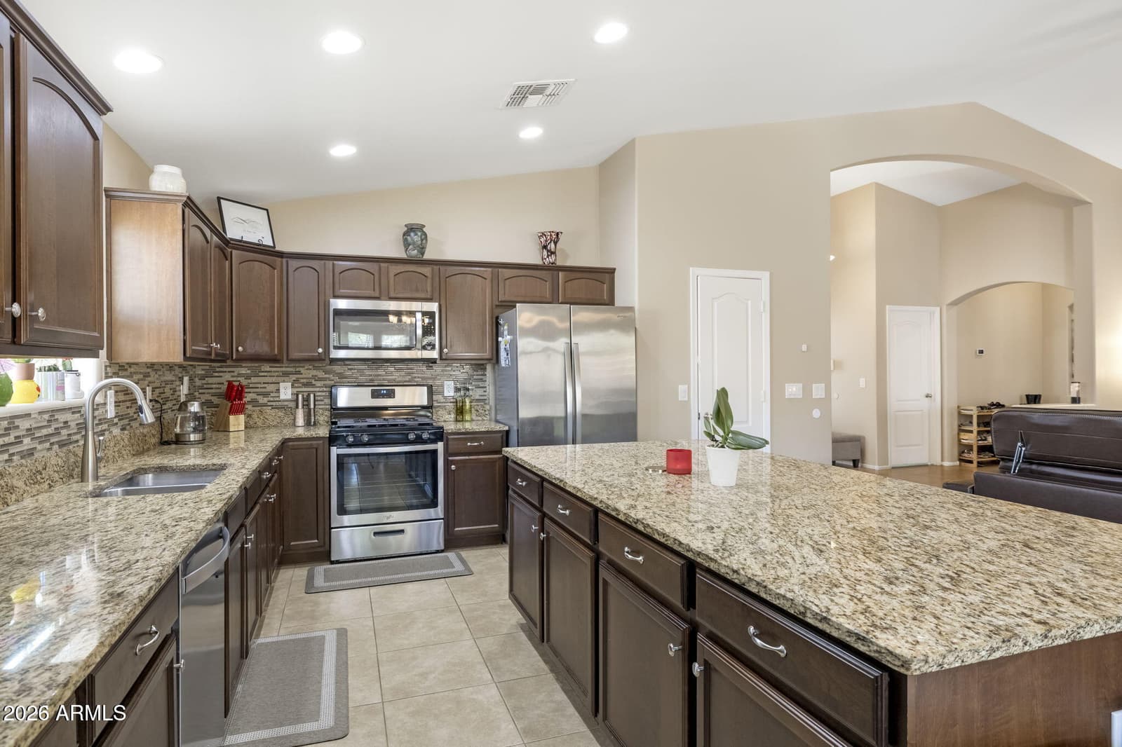 17820 W CHARTER OAK Road, Surprise, AZ 85388 — photo 7 of 24