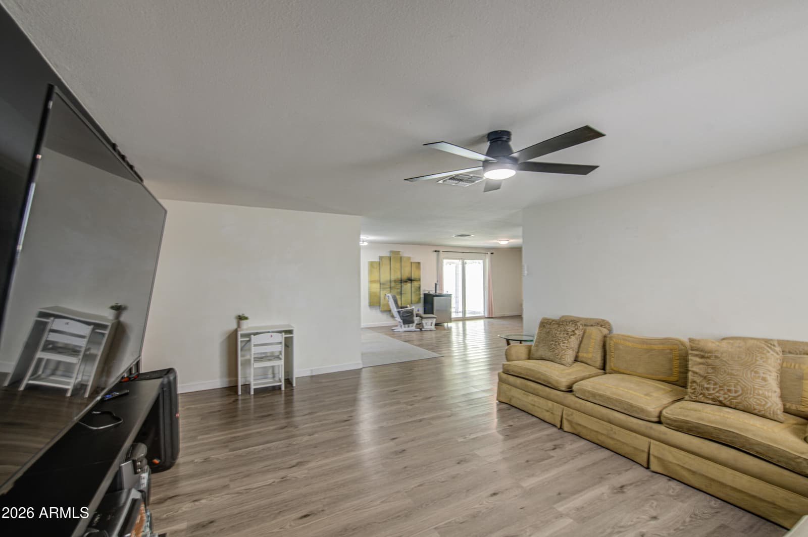 6126 W ENCANTO Boulevard, Phoenix, AZ 85035 — photo 9 of 44