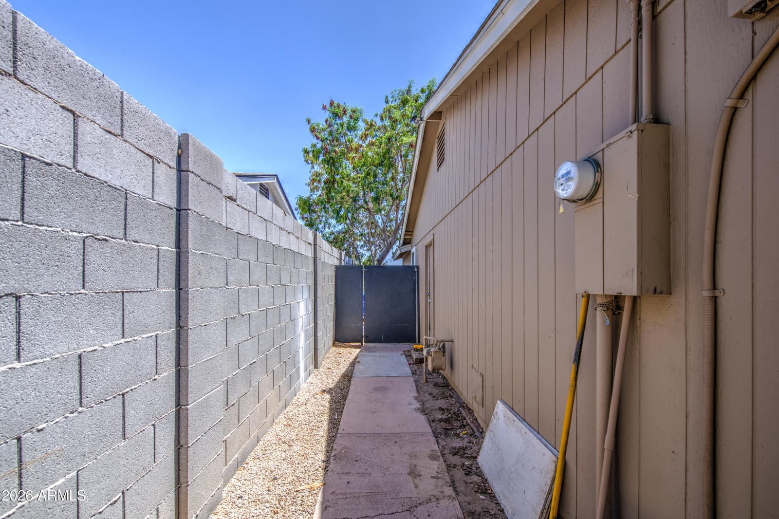 6126 W ENCANTO Boulevard, Phoenix, AZ 85035 — photo 39 of 44