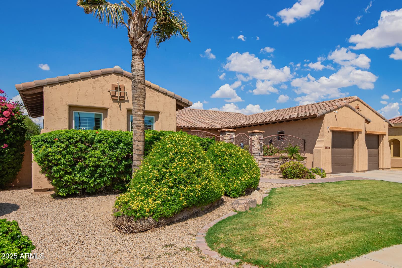 14372 W CYPRESS Street, Goodyear, AZ 85395 — photo 4 of 74