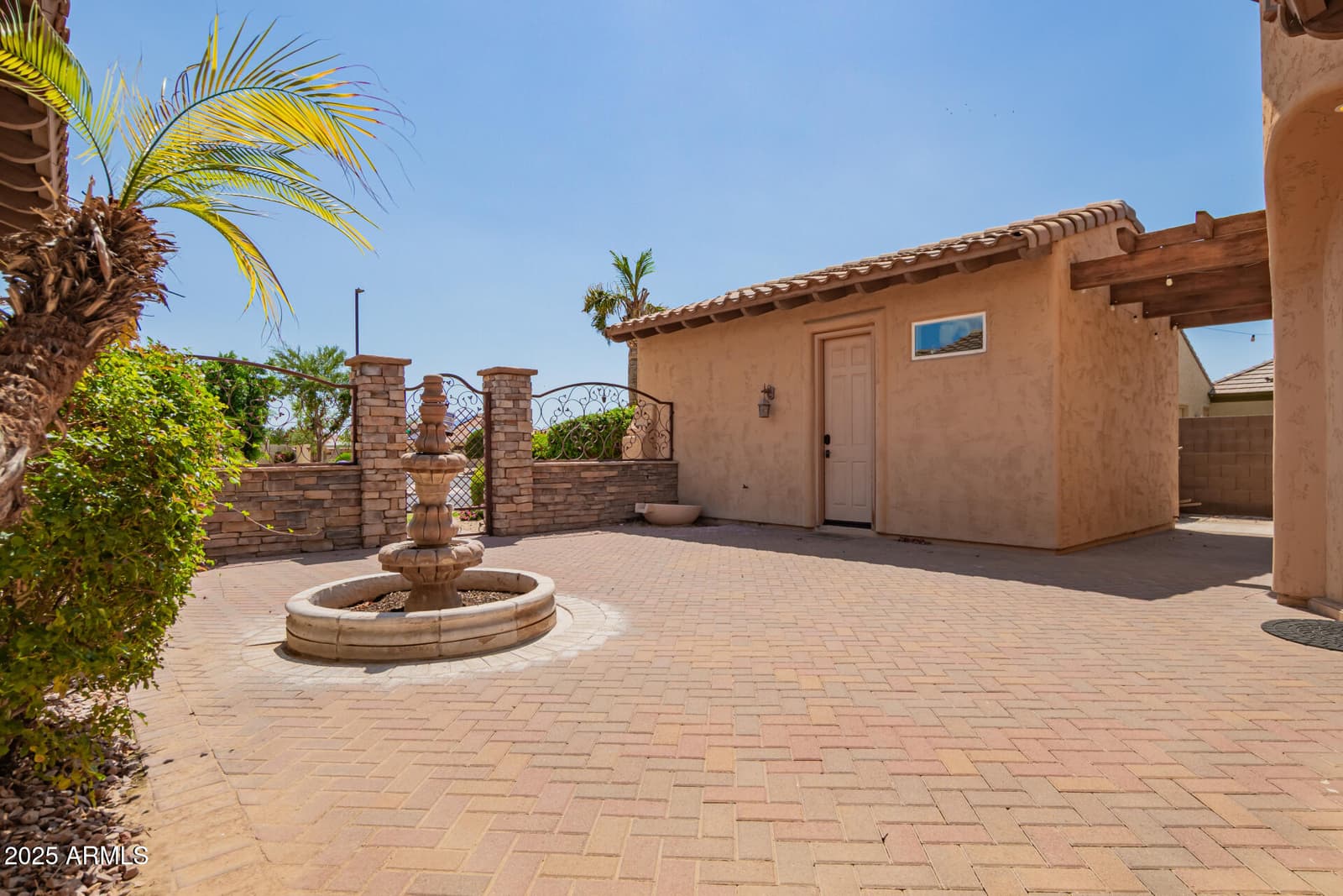 14372 W CYPRESS Street, Goodyear, AZ 85395 — photo 10 of 74