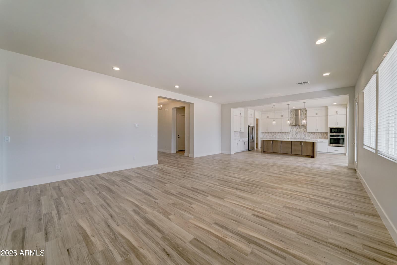 4075 W Silverdale Road, San Tan Valley, AZ 85144 — photo 10 of 40