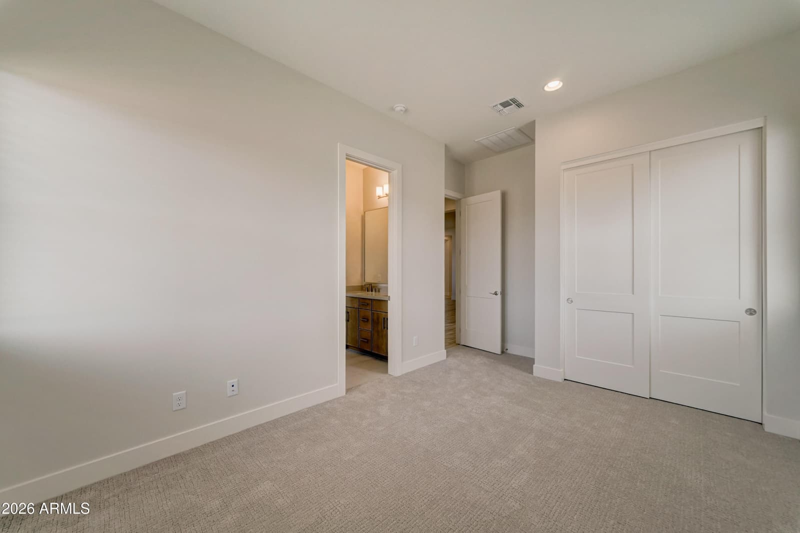 4075 W Silverdale Road, San Tan Valley, AZ 85144 — photo 23 of 40