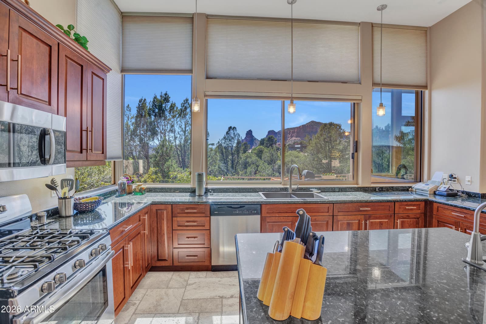 272 Pinon Woods Drive, Sedona, AZ 86351 — photo 18 of 80