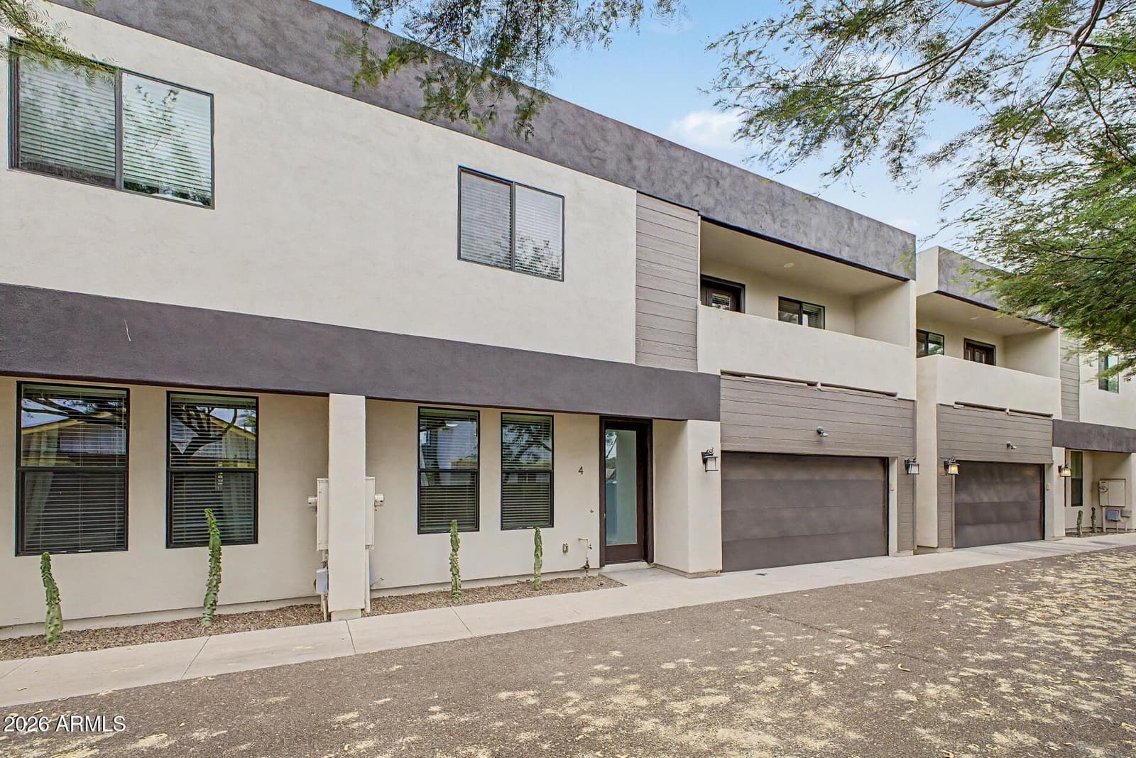 3010 N 37TH Street 4, Phoenix, AZ 85018 — photo 2 of 31