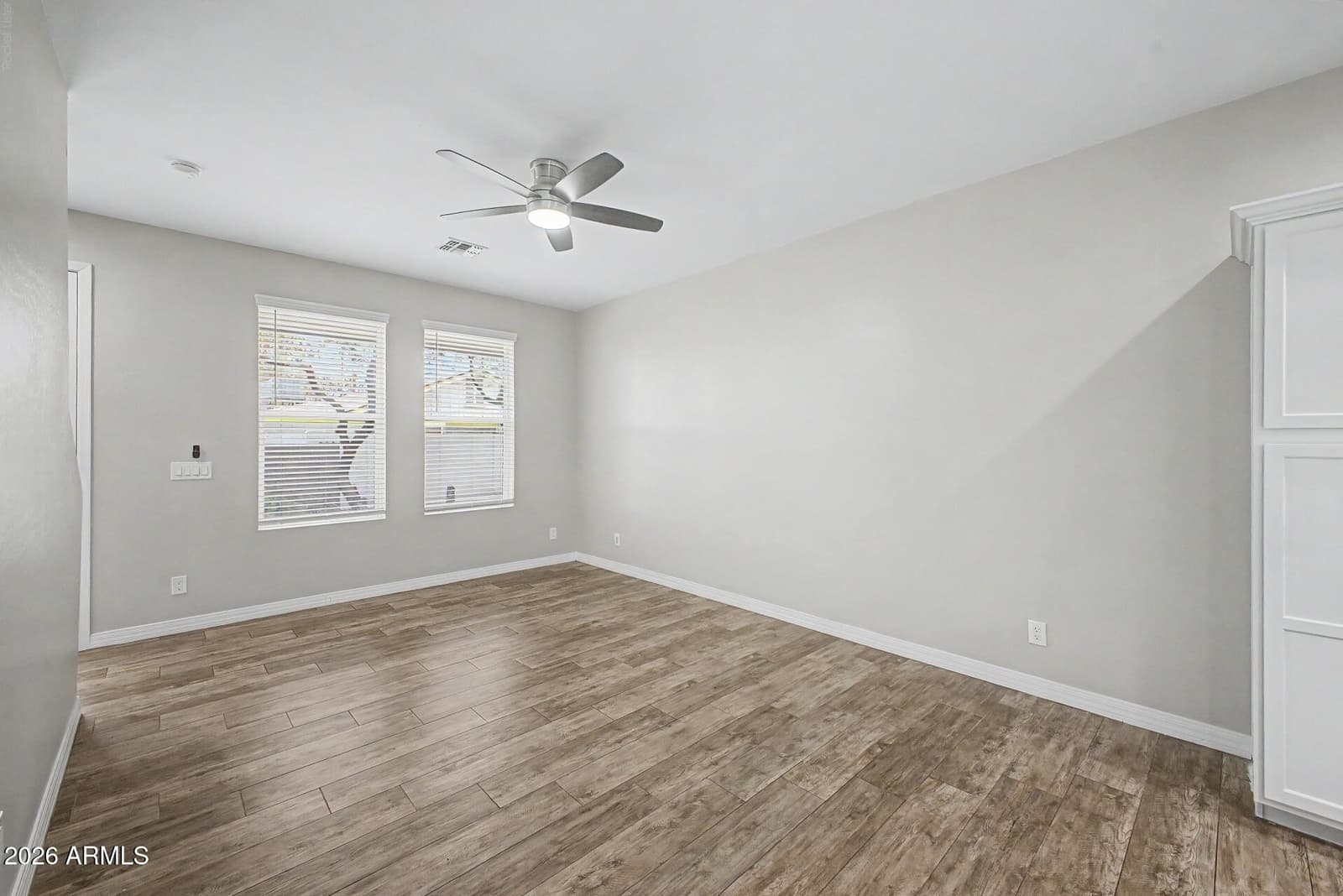 3010 N 37TH Street 4, Phoenix, AZ 85018 — photo 15 of 31
