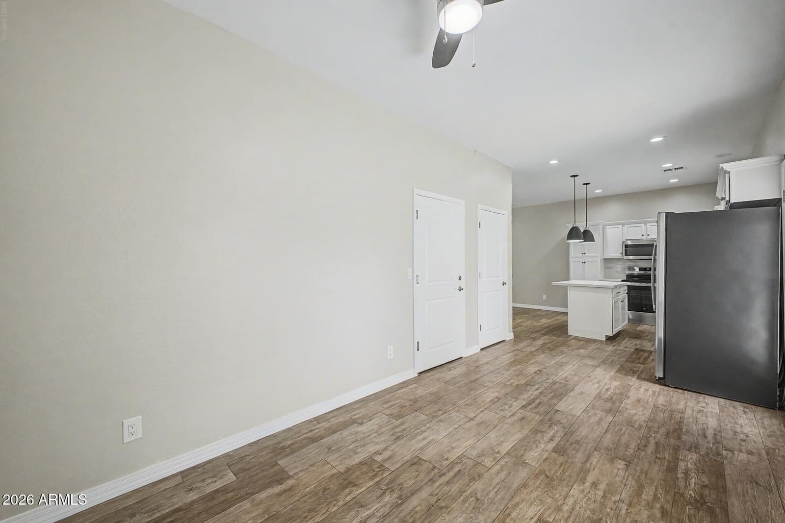 3010 N 37TH Street 4, Phoenix, AZ 85018 — photo 9 of 31
