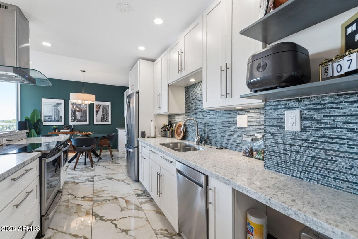 207 W CLARENDON Avenue 4B, Phoenix, AZ 85013