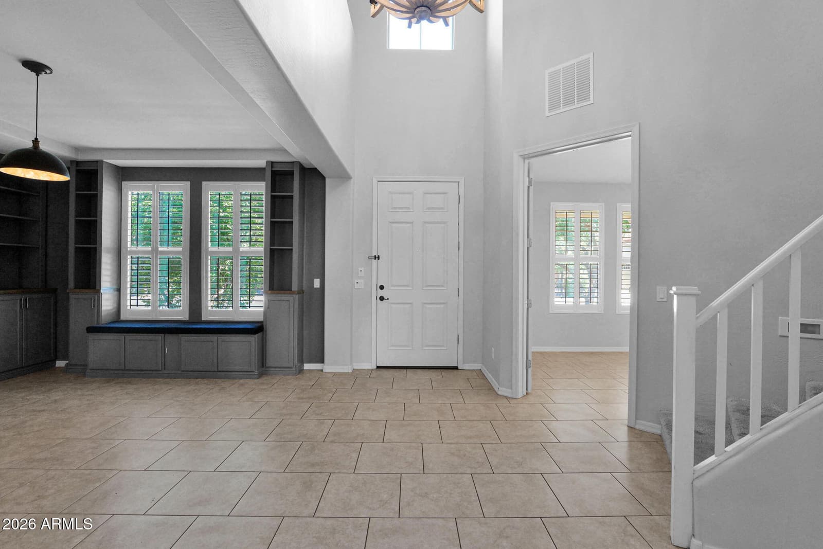 3647 E BLUE SPRUCE Lane, Gilbert, AZ 85298 — photo 5 of 44
