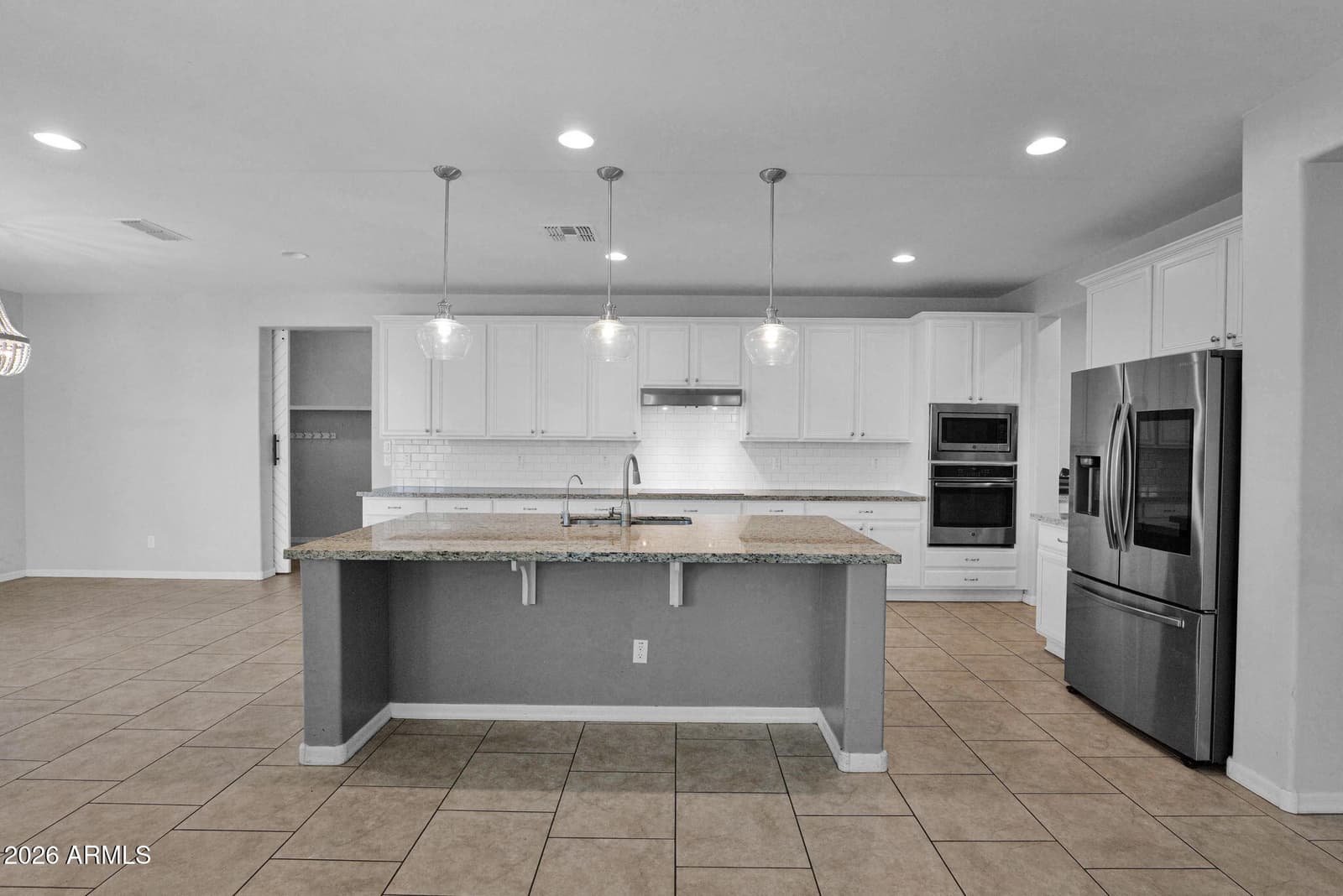 3647 E BLUE SPRUCE Lane, Gilbert, AZ 85298 — photo 9 of 44