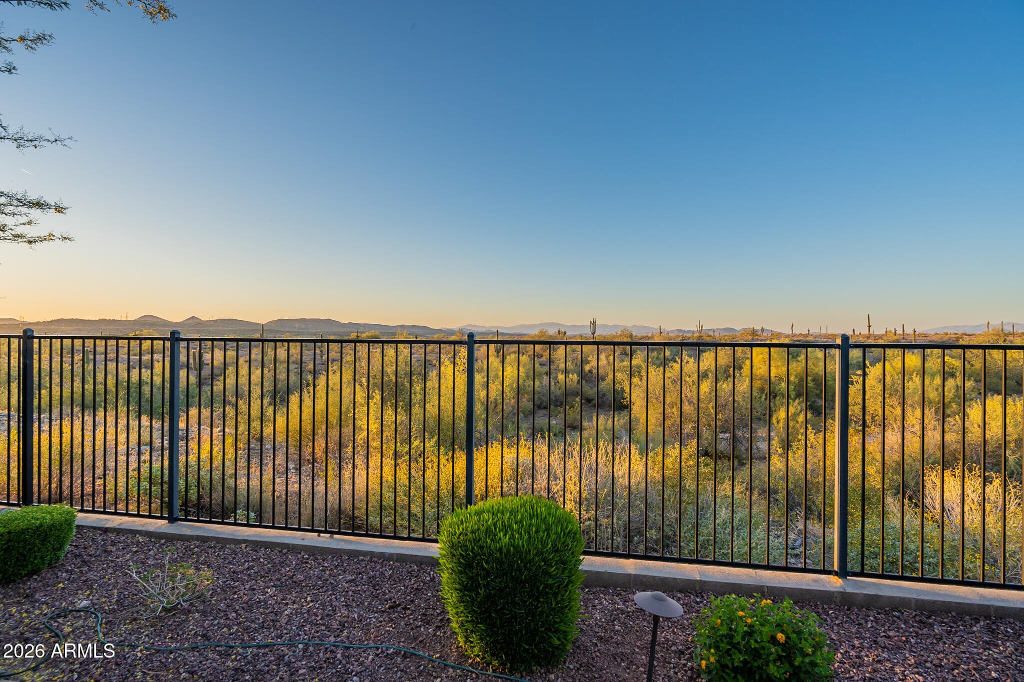 9934 W WHITE FEATHER Lane, Peoria, AZ 85383 — photo 6 of 127
