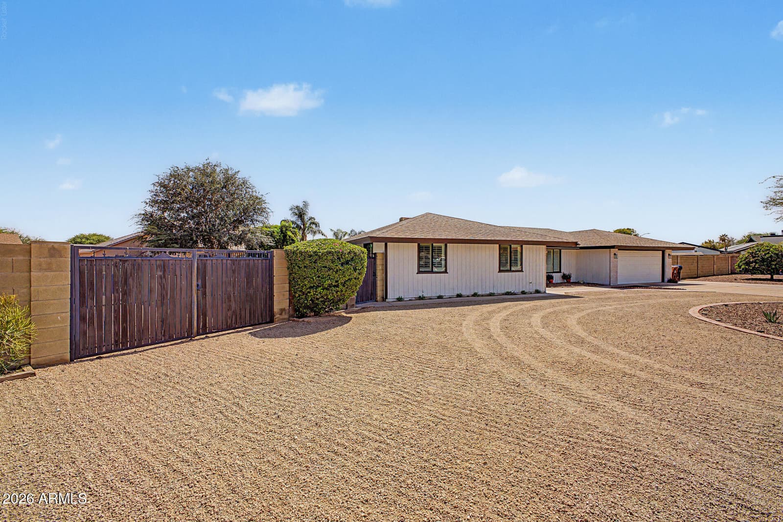 8767 W VILLA HERMOSA, Peoria, AZ 85383 — photo 1 of 39